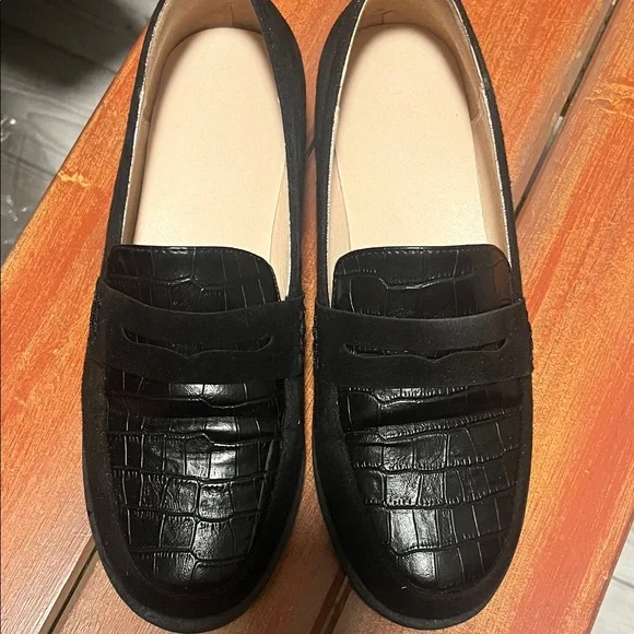 Black Croc-Embossed Penny Loafers - Picture 1 of 3